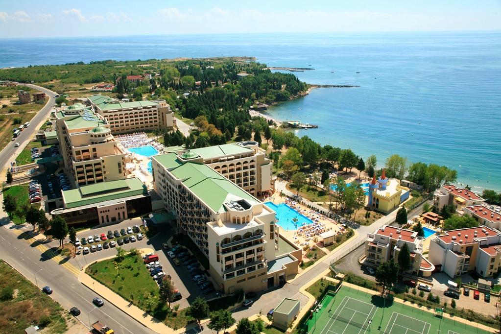 Sol Nessebar Mare All Inclusive Hotel Exterior photo